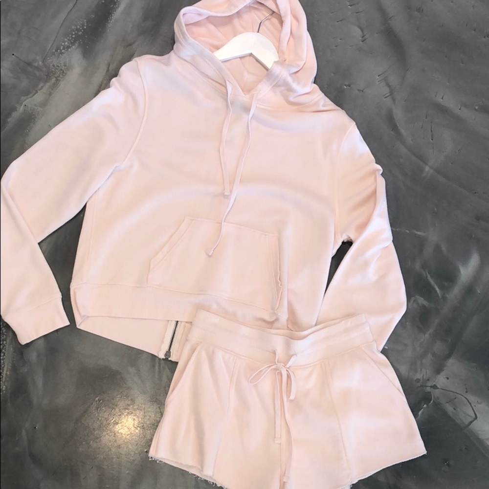 Cop hoodie w/ back zipper